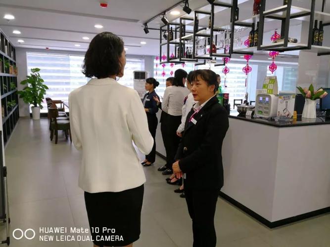 礼仪先行，喜悦服务 嘉翔的蜕变之路